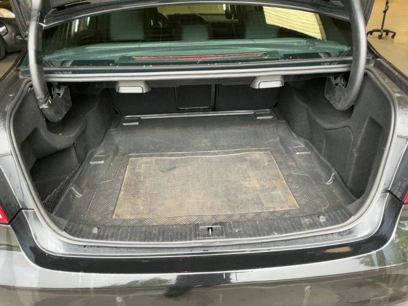 Mercedes-Benz E-Klasse E 200 CDI BlueEfficiency Avantgarde 2014 – снимка 15