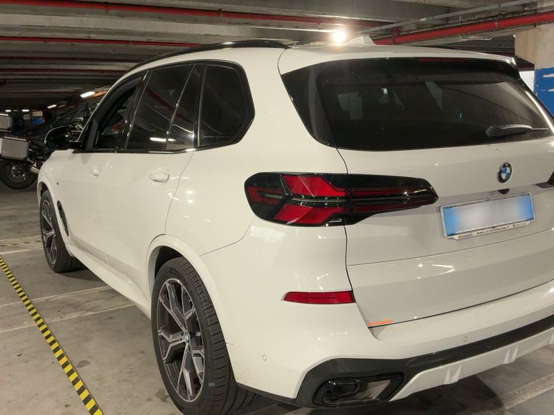 BMW X5 xDrive 30d Mild-Hybrid M Sport 2023 – снимка 6