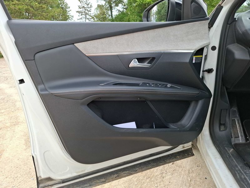 Peugeot 3008 1.6 Hybrid GT Pack 2021 – снимка 58