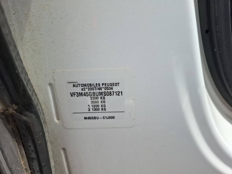 Peugeot 3008 1.6 Hybrid GT Pack 2021 – снимка 19