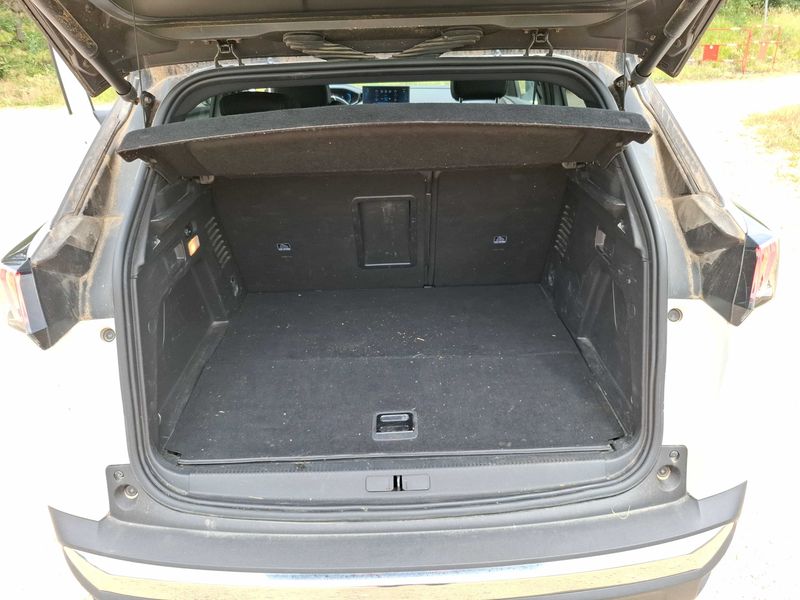 Peugeot 3008 1.6 Hybrid GT Pack 2021 – снимка 9