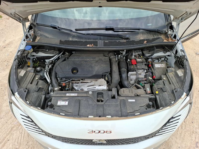 Peugeot 3008 1.6 Hybrid GT Pack 2021 – снимка 8