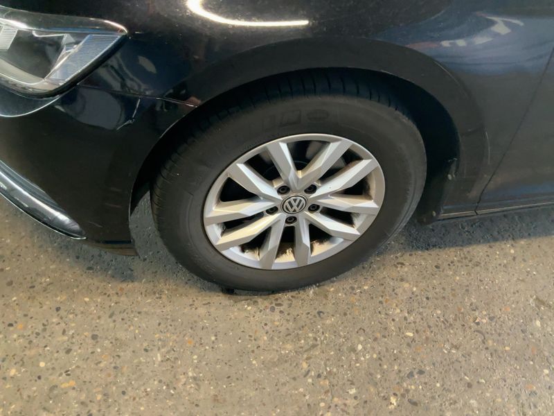 Volkswagen Passat 2.0 TDI Comfortline BlueMotion Tech 2018 – снимка 3