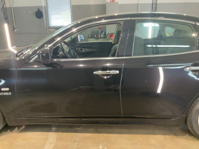Infiniti M-Serie M35h Hybrid GT Premium 2011 – снимка 4