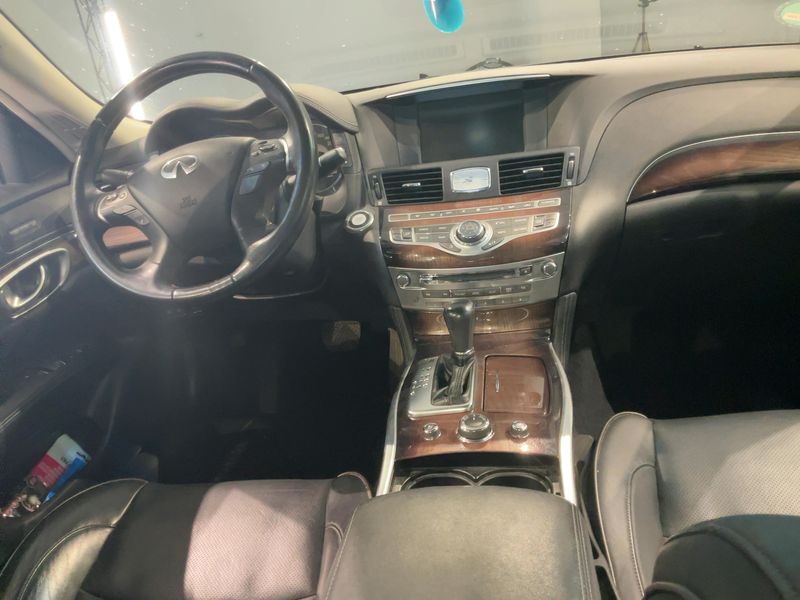 Infiniti M-Serie M35h Hybrid GT Premium 2011 – снимка 17