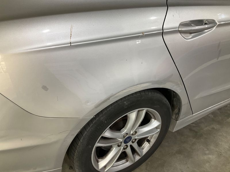 Ford Mondeo 2.0 TDCi Titanium 2015 – снимка 23