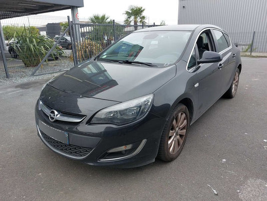 Opel Astra 1.6 CDTI DPF Cosmo 2014