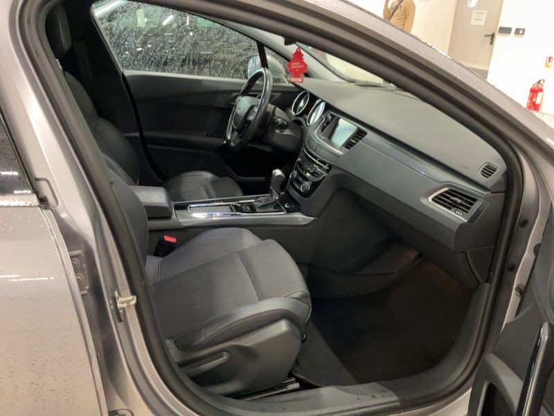 Peugeot 508 2.0 Blue-HDi Allure 2016 – снимка 16
