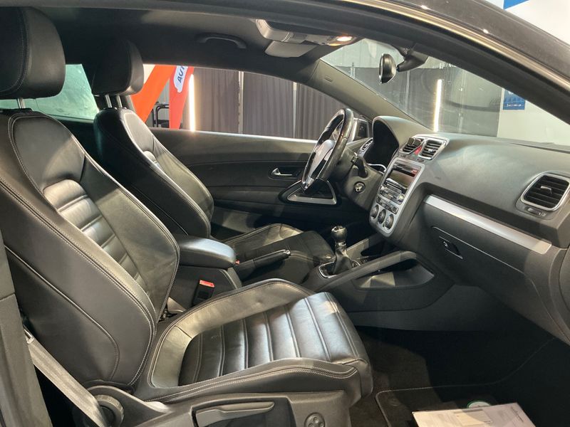 Volkswagen Scirocco 1.4 TSI 2008 – снимка 3