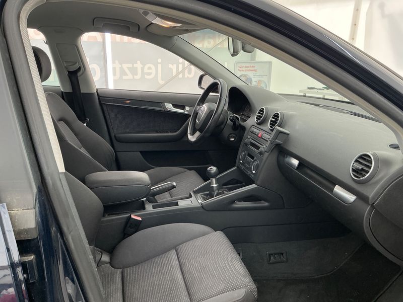 Audi A3 Sportback 1.6 Ambition 2005 – снимка 3