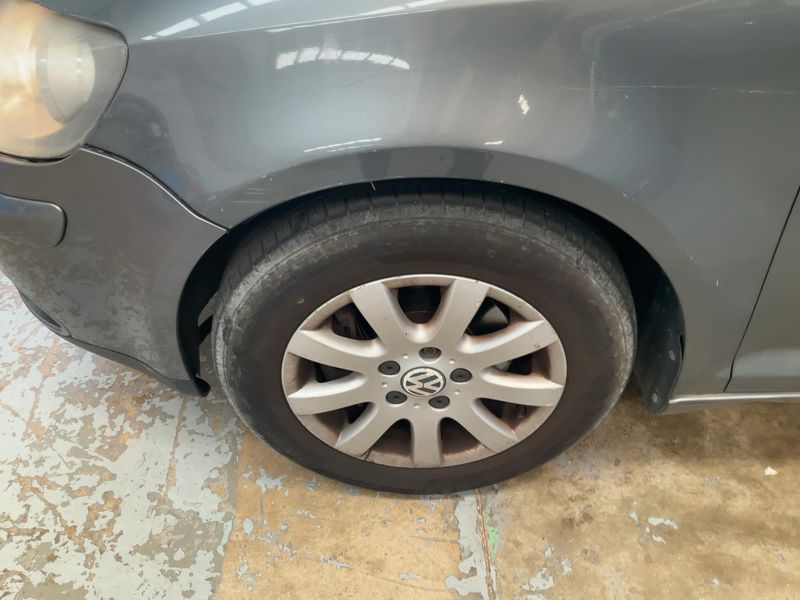 Volkswagen Golf V Plus 2.0 TDI Highline 2006 – снимка 17