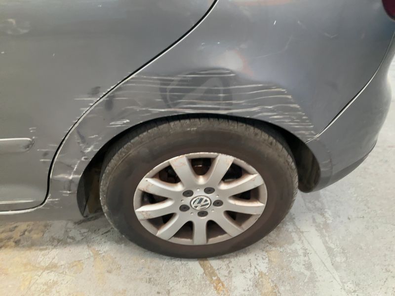 Volkswagen Golf V Plus 2.0 TDI Highline 2006 – снимка 18