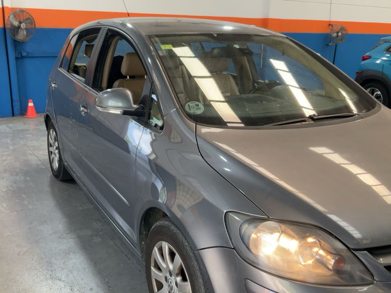 Volkswagen Golf V Plus 2.0 TDI Highline 2006 – снимка 8