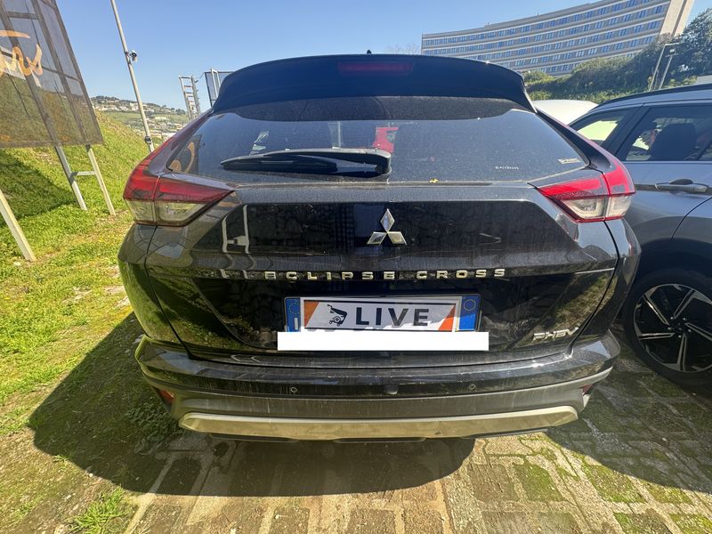 Mitsubishi Eclipse Cross 2.4 Plug-in Hybrid Instyle 4WD 2022 – снимка 4