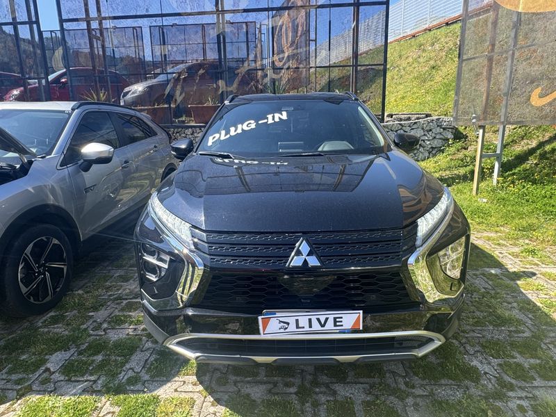 Mitsubishi Eclipse Cross 2.4 Plug-in Hybrid Instyle 4WD 2022 – снимка 7