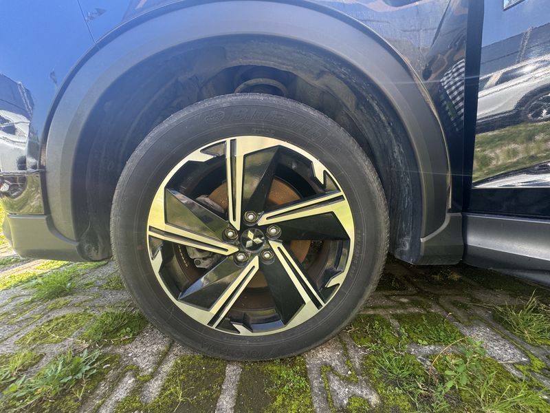 Mitsubishi Eclipse Cross 2.4 Plug-in Hybrid Instyle 4WD 2022 – снимка 19