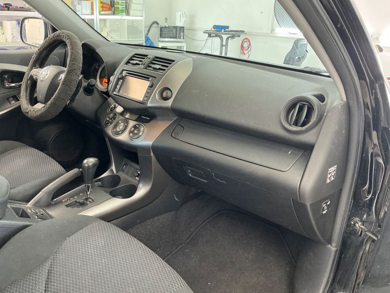 Toyota RAV 4 2.2 D-4D Life 2012 – снимка на щета