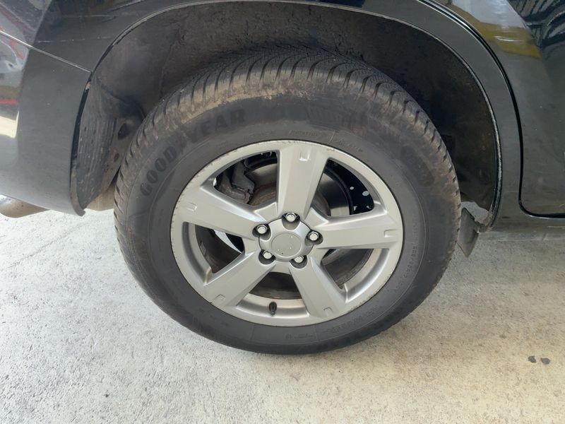 Toyota RAV 4 2.2 D-4D Life 2012 – снимка 18