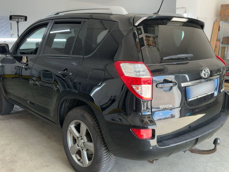 Toyota RAV 4 2.2 D-4D Life 2012 – снимка на щета
