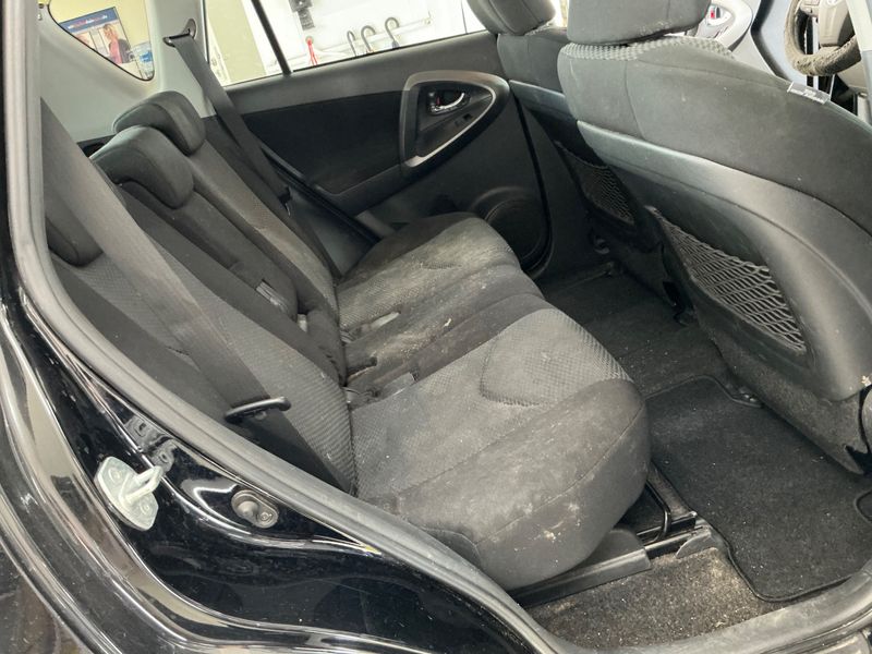 Toyota RAV 4 2.2 D-4D Life 2012 – снимка на щета