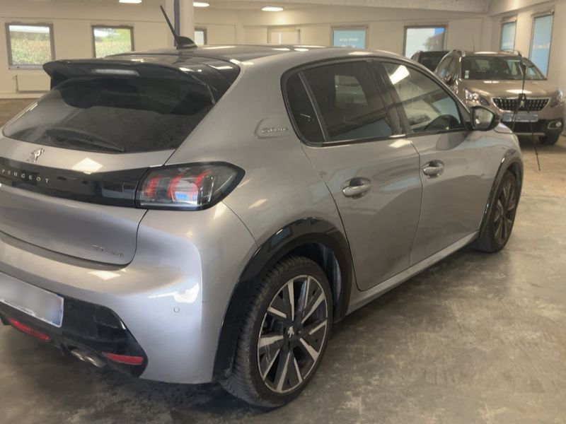 Peugeot 208 1.2 PureTech GT Line 2020 – снимка 8