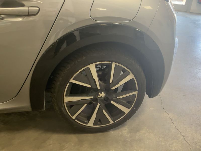 Peugeot 208 1.2 PureTech GT Line 2020 – снимка 5