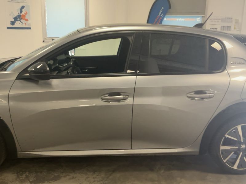Peugeot 208 1.2 PureTech GT Line 2020 – снимка 4