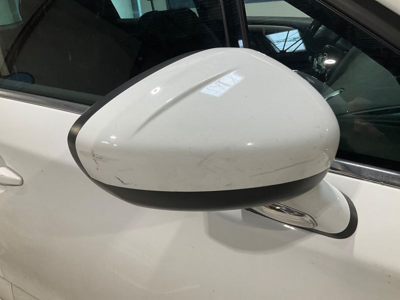 Citroen C4 1.6 Blue-HDi Societe Millenium Business 2015 – снимка 25