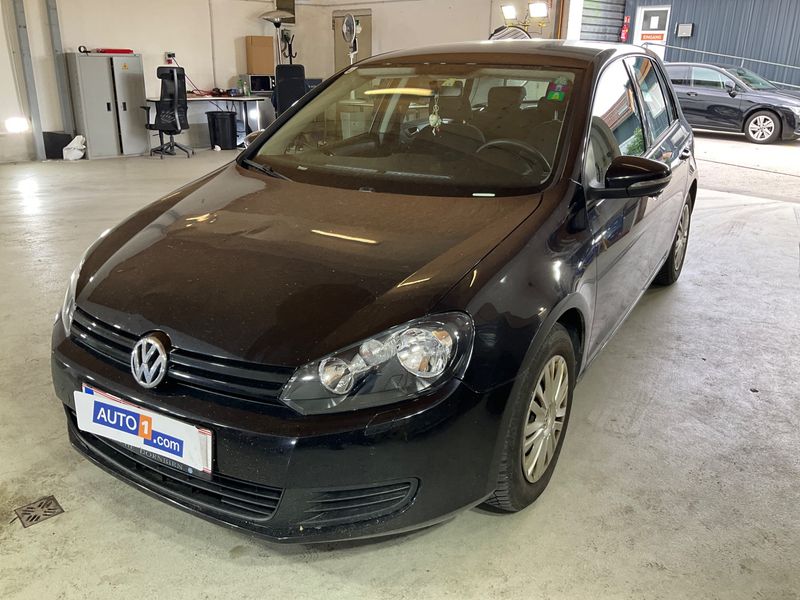 Volkswagen Golf VI 1.6 TDI Trendline 2010