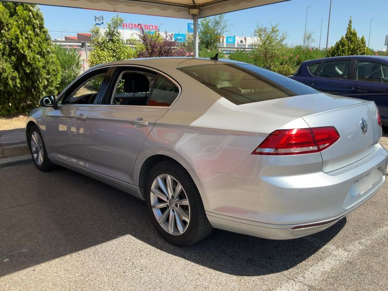 Volkswagen Passat 2.0 TDI Advance BlueMotion Tech 2018 – снимка 6