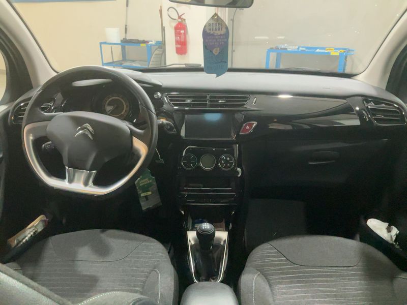 Citroen C3 1.2 e-VTi Exclusive 2016 – снимка 17