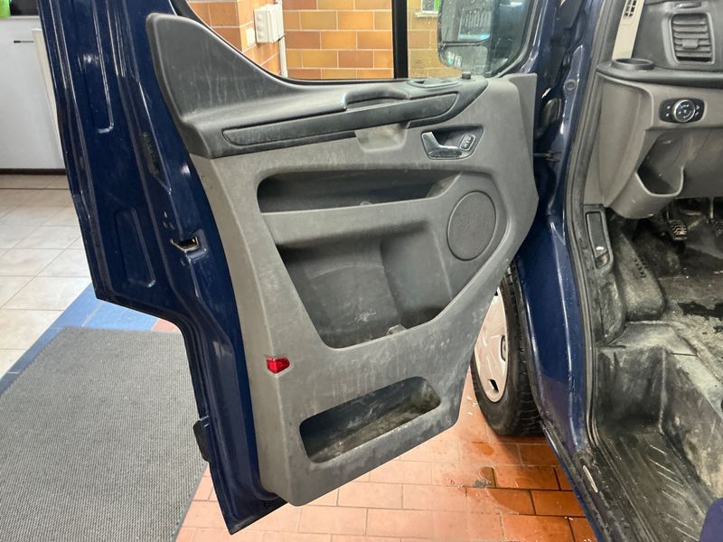 Ford Transit Custom 2.0 TDCi 320 L2 Trend 2018 – снимка 24