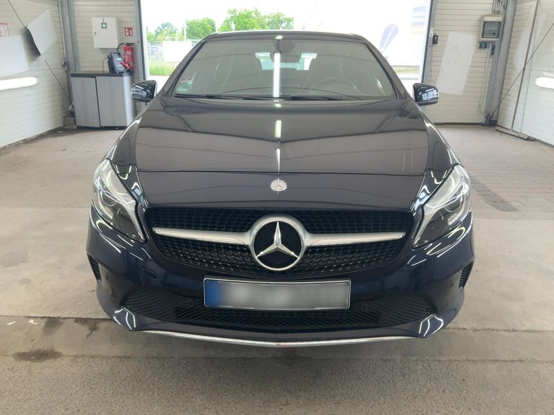Mercedes-Benz A-Klasse A 160 Urban 2017 – снимка 14