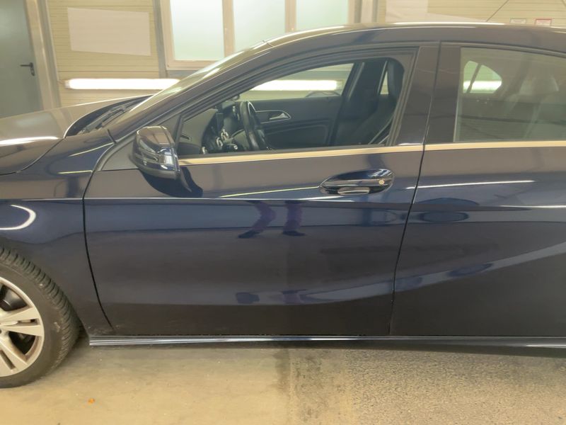 Mercedes-Benz A-Klasse A 160 Urban 2017 – снимка 4