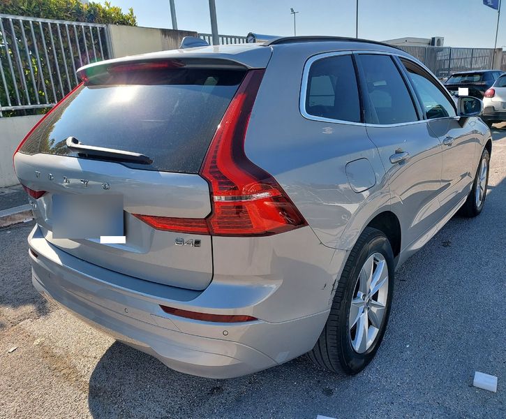 Volvo XC60 2.0 B4 Mild-Hybrid Core AWD 2023 – снимка 5