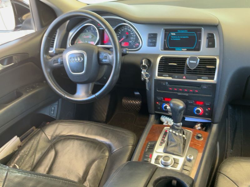 Audi Q7 3.0 V6 TDI quattro 2007 – снимка 17