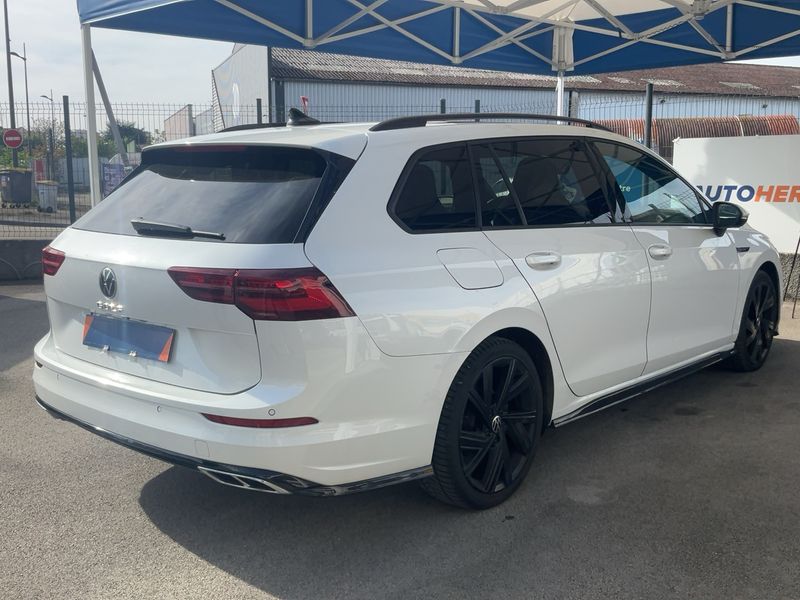 Volkswagen Golf VIII 2.0 TDI R-Line 2022 – снимка 8