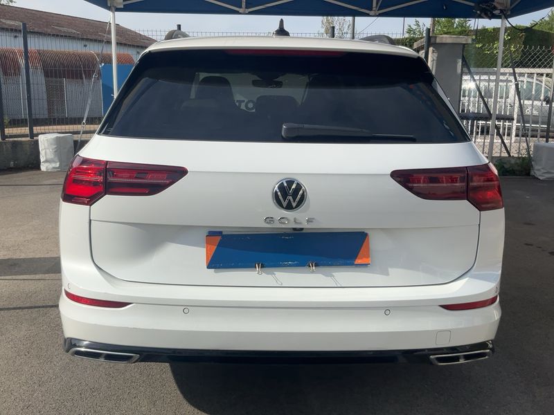 Volkswagen Golf VIII 2.0 TDI R-Line 2022 – снимка 7