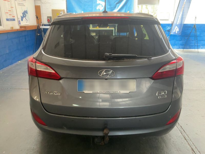 Hyundai i30 1.6 CRDi Style 2013 – снимка 7