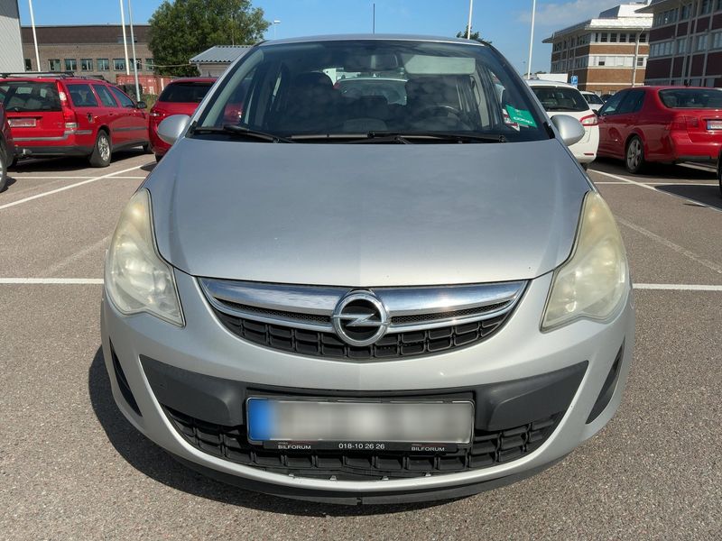 Opel Corsa 1.3 CDTI Edition 2012 – снимка 14