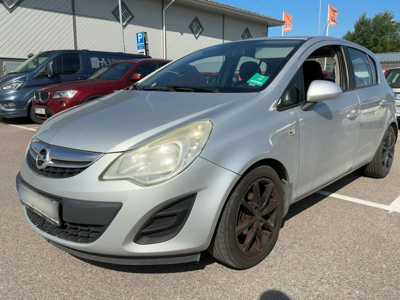Opel Corsa 1.3 CDTI Edition 2012 – снимка 1