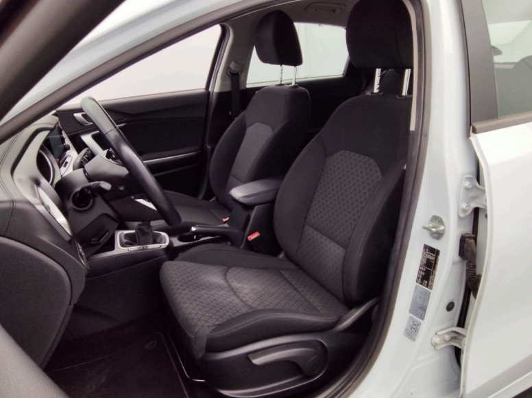 Kia cee'd 1.0 TGDI Edition 7 2022 – снимка 10