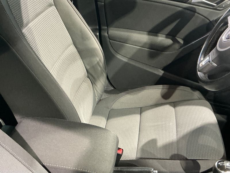 Volkswagen Golf VI 1.4 Comfortline 2010 – снимка 23