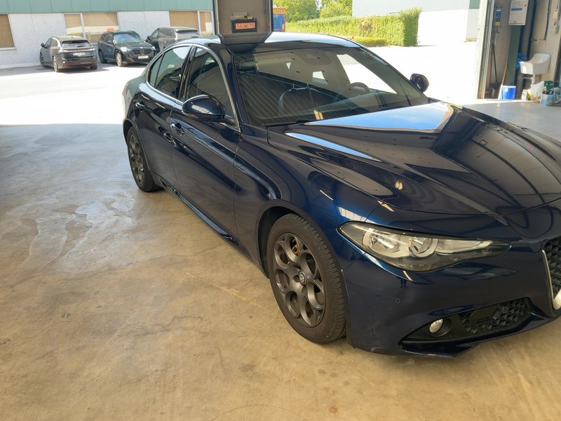 Alfa Romeo Giulia 2.2 JTDM Super 2017 – снимка 12