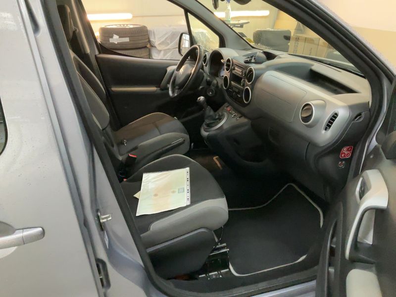 Citroen Berlingo 1.6 Blue-HDi Selection 2016 – снимка 17