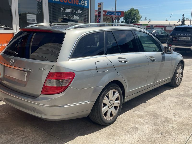 Mercedes-Benz C-Klasse C 220 CDI T BlueEfficiency Avantgarde 2010 – снимка 8