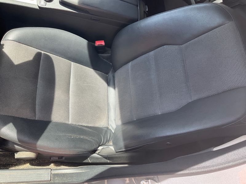 Mercedes-Benz C-Klasse C 220 CDI T BlueEfficiency Avantgarde 2010 – снимка 24