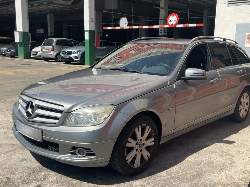 Mercedes-Benz C-Klasse C 220 CDI T BlueEfficiency Avantgarde 2010 – снимка 1