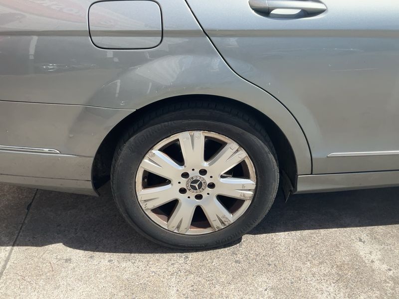 Mercedes-Benz C-Klasse C 220 CDI T BlueEfficiency Avantgarde 2010 – снимка 9