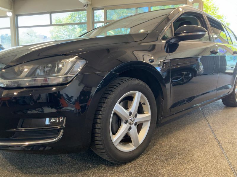 Volkswagen Golf VII 1.4 TSI Lounge BlueMotion Tech 2015 – снимка 2